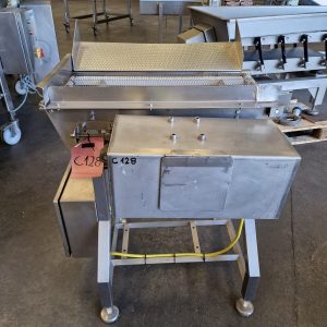 Conveyor with Loading Chute